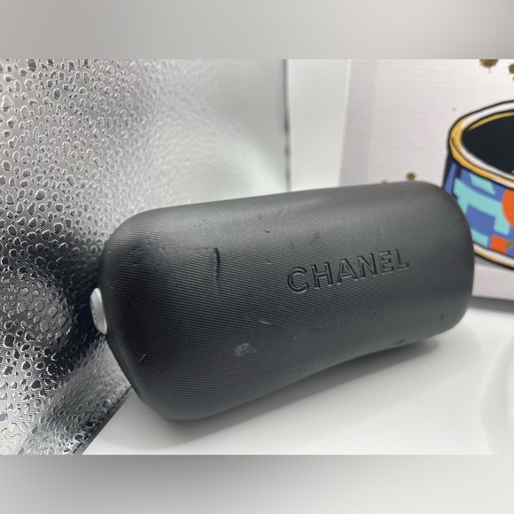 FIRM - Authentic Chanel Ombré Sunglasses - Picture 4 of 16